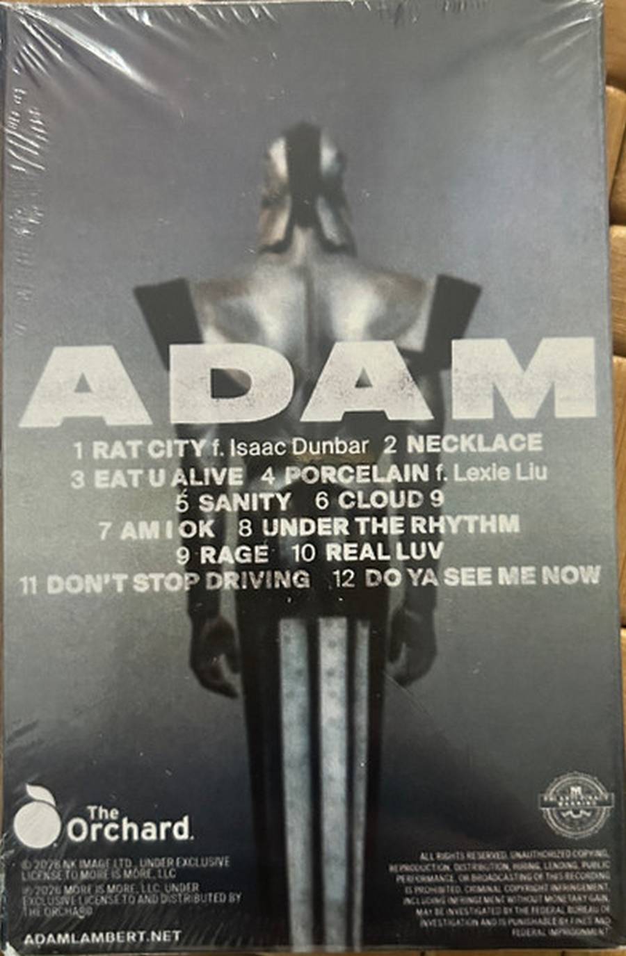 Adam Lambert – Adam (MC, green)